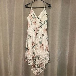 Large sundress! wedding guest dress! Floral! Size Large fits like a medium too.